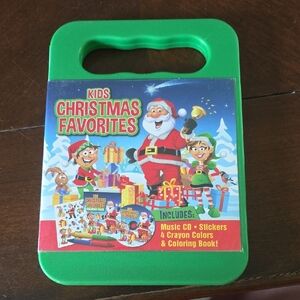 (J40) Kids Christmas Favorites Green Activity Kit